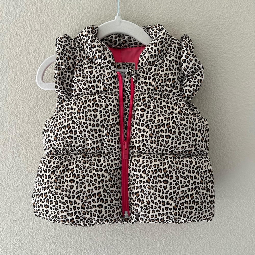 Baby Gap Leopard Print Puffer Vest with Pink Lining. Size 12-18mos